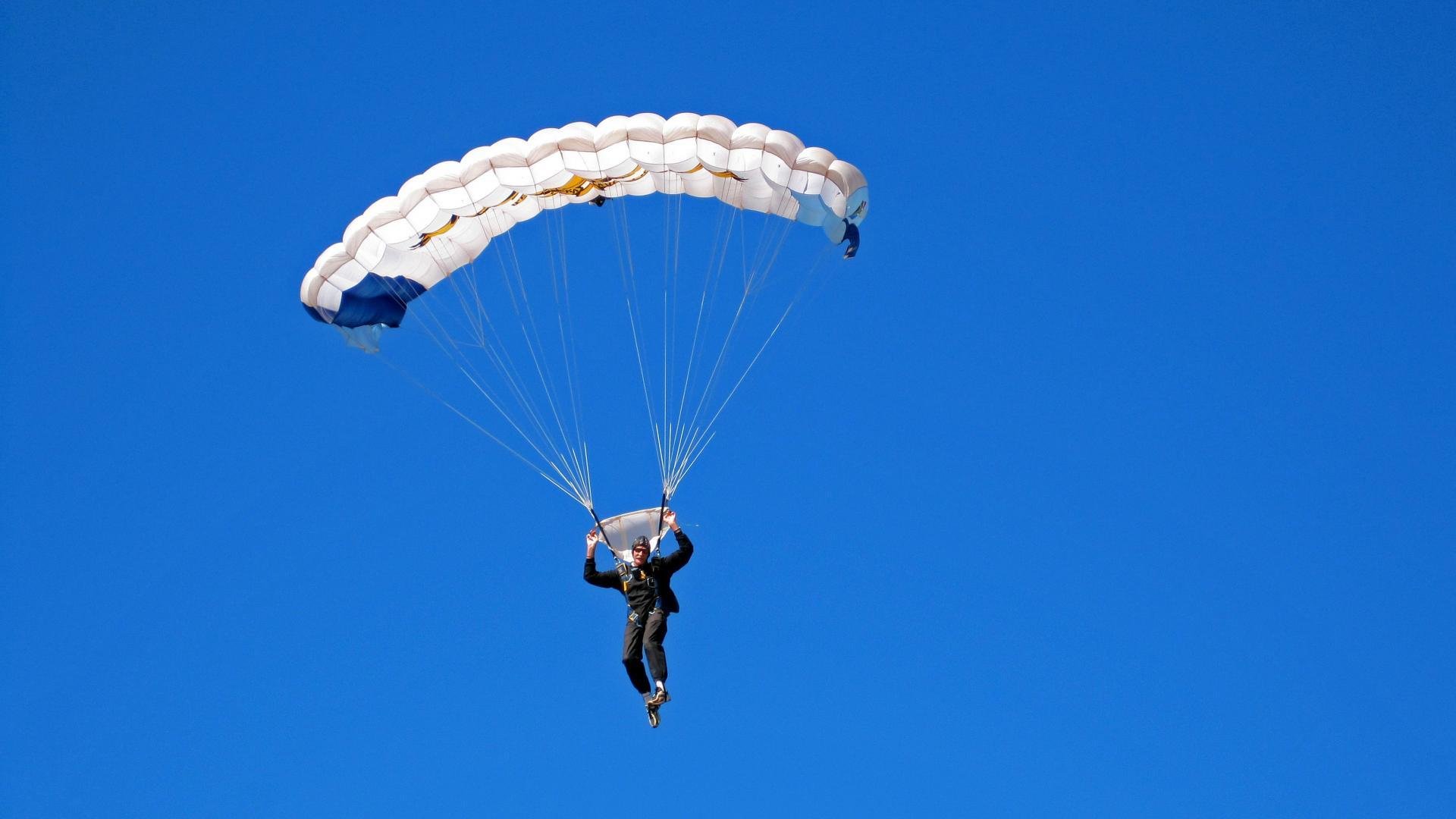 Ward 跑动迅捷，常创造得分机会